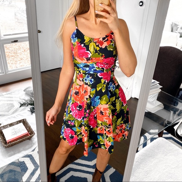 💐 YESSICA BLACK MULTI FLORAL SKATER DRESS! - Picture 5 of 11